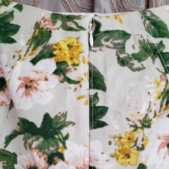 NWOT Floral linen flare skirt sz 8 - Picture 3 of 5